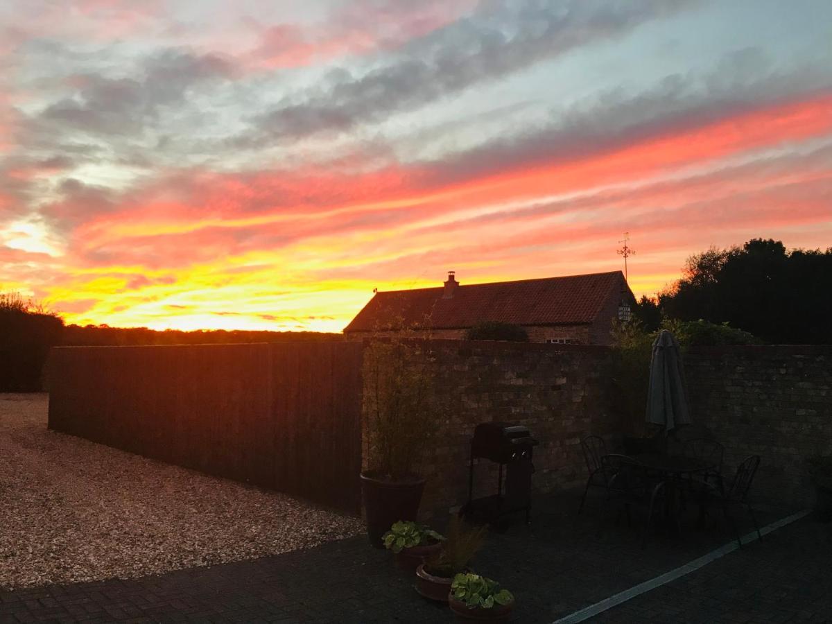 Charming Hen Cottage Countryside Retreat Lincoln Newball Esterno foto