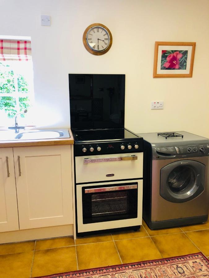 Charming Hen Cottage Countryside Retreat Lincoln Newball Esterno foto