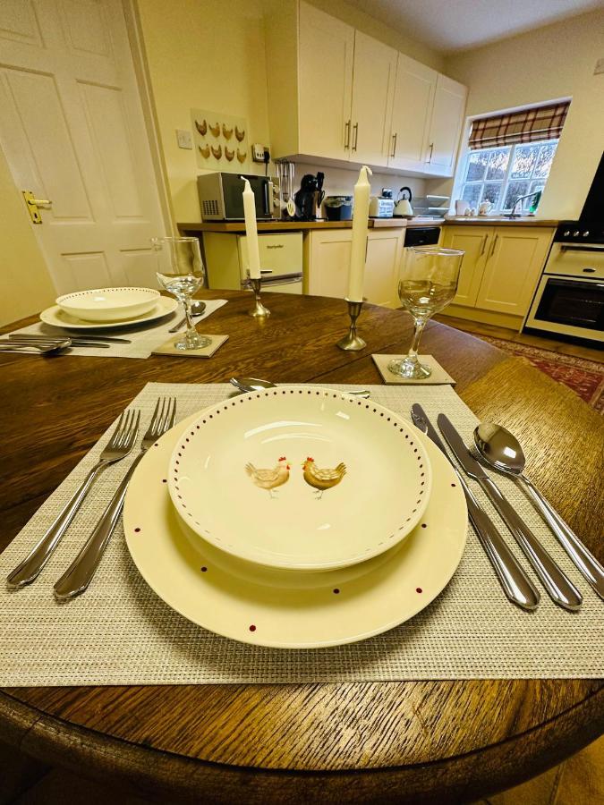 Charming Hen Cottage Countryside Retreat Lincoln Newball Esterno foto