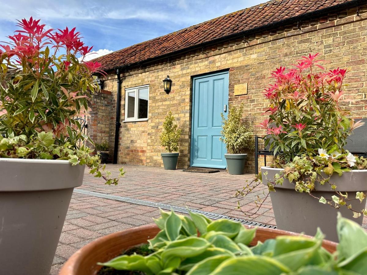 Charming Hen Cottage Countryside Retreat Lincoln Newball Esterno foto
